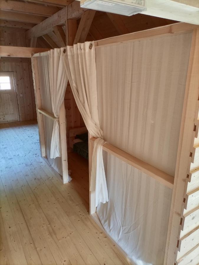 Kamp Beli Gaber Hotel Stari Trg pri Lozu Buitenkant foto