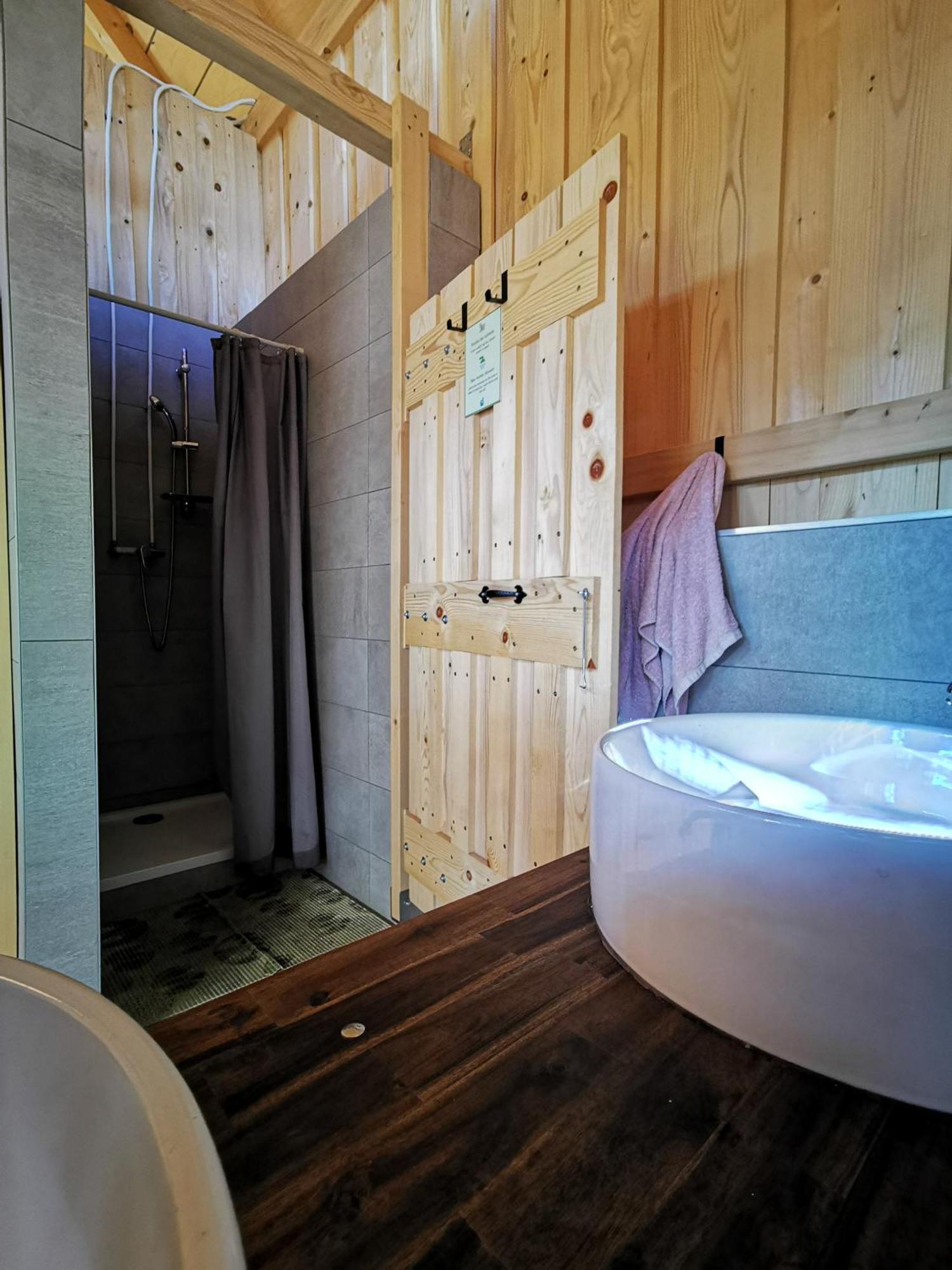 Kamp Beli Gaber Hotel Stari Trg pri Lozu Buitenkant foto